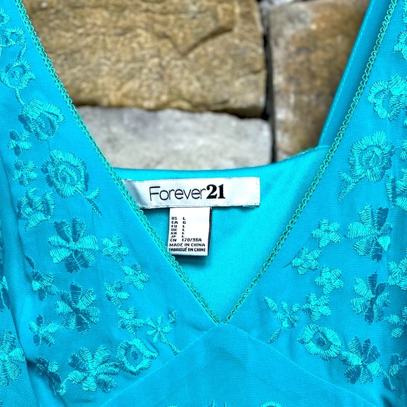 Spring Blue Dress - Picture 5 of 6